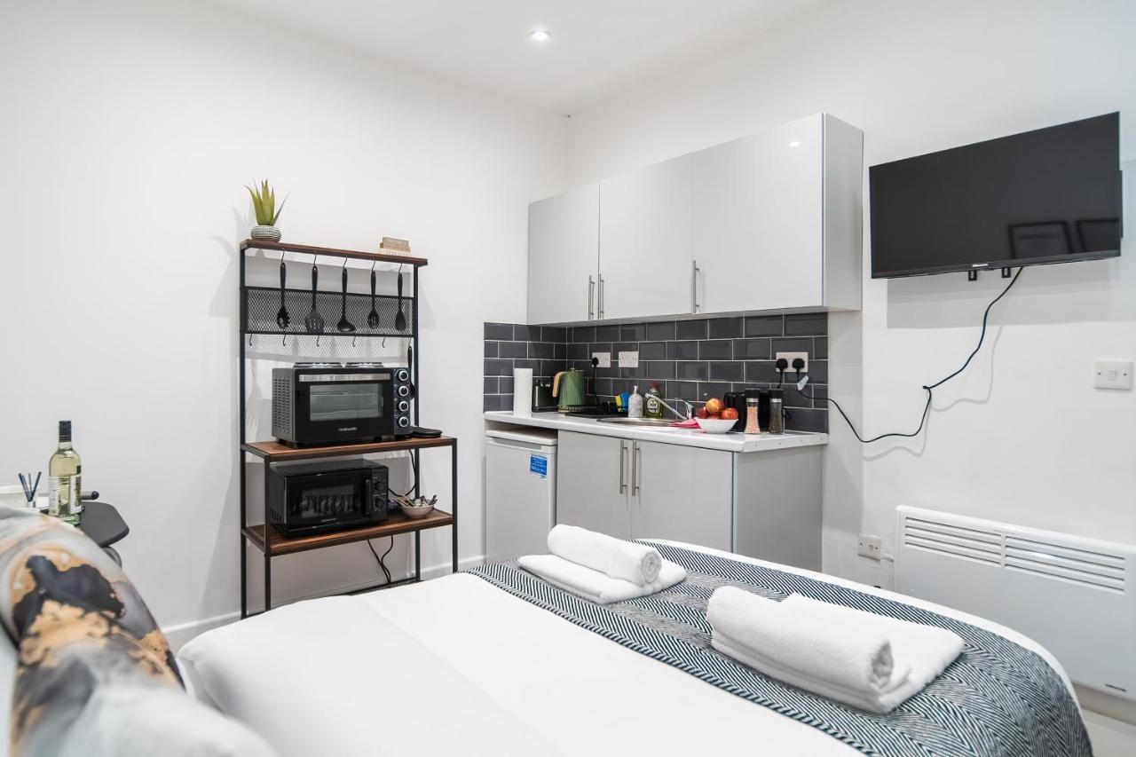 Livestay-Modern Studio Rooms In Zone 2 Лондон Екстериор снимка