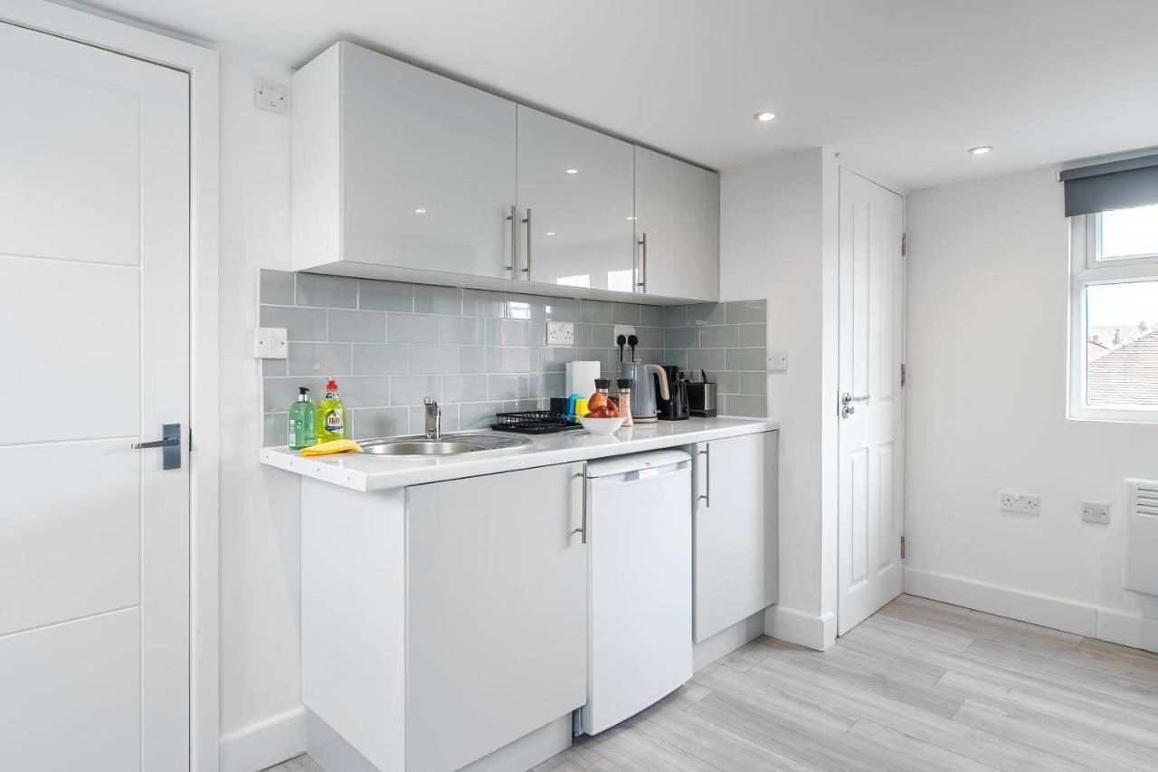 Livestay-Modern Studio Rooms In Zone 2 Лондон Екстериор снимка