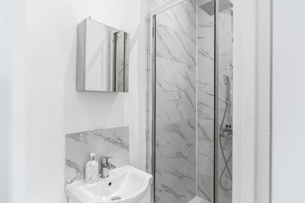 Livestay-Modern Studio Rooms In Zone 2 Лондон Екстериор снимка