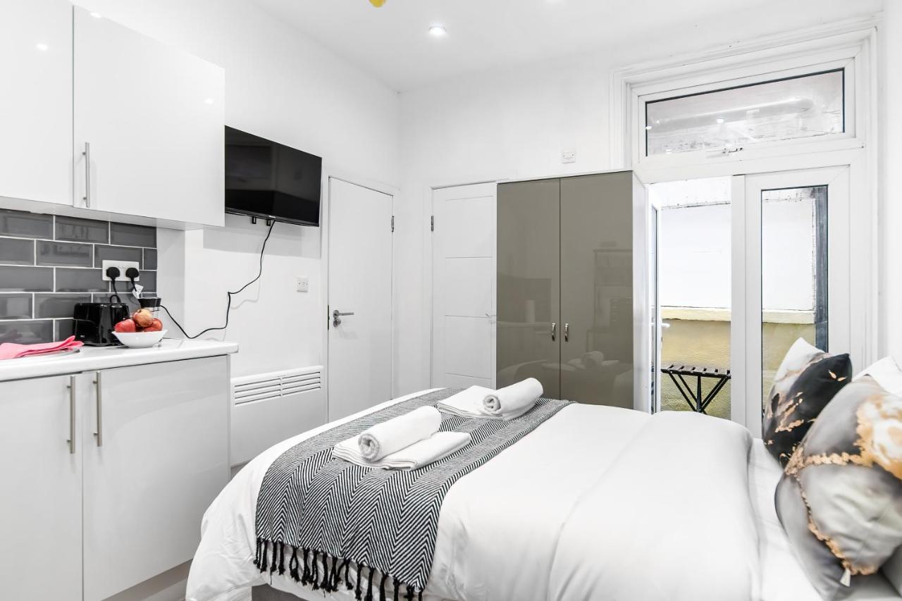 Livestay-Modern Studio Rooms In Zone 2 Лондон Екстериор снимка